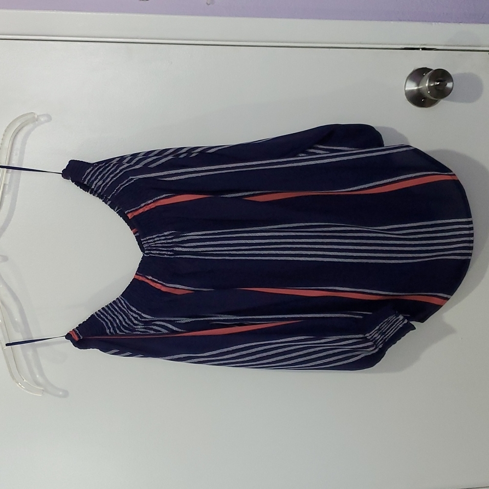 Small Express Off the shoulder top